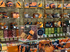 -VENCHI 闻绮(北京国贸商城店)