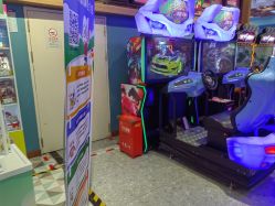 -卡通尼乐园(武汉凯德1818店)