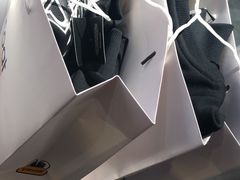 -王府井奥莱临潼小镇(临潼店)