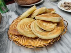 -蔼若春.传承三十年云南菜(金碧公园店)