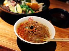 -万记麻辣烫国展总店