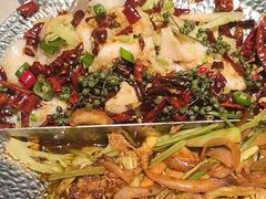 -小鱼小牛·鱼牛干锅·脆鱼火锅(世欧广场店)