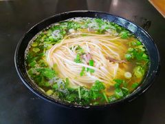 -杨记清芳牛肉拉面(宝龙广场店)