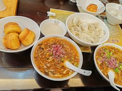 -毛华美食(清扬路店)