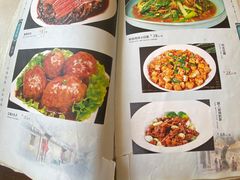 -巢香扣肉馆
