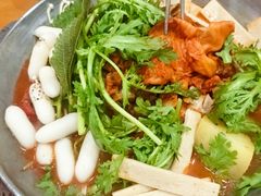 -喇喇排骨火锅·传统韩式脊骨汤(望京西园总店)