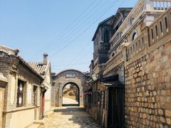 -清风小镇闯关东影视基地