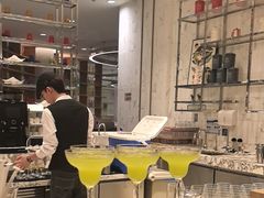 -亚特兰蒂斯-番红花海鲜自助餐厅·鲜活海鲜·小火锅