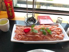 -一斗火锅·招财羊毛肚(北温泉九号店)
