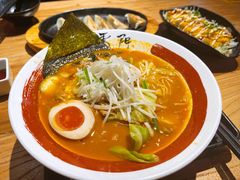 辣白菜五花肉拉面-雷门拉面·现熬骨汤(凯德来福士店)