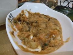 -香巴拉云南餐厅(华莱坞店)