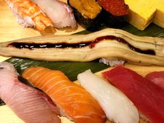 富士山手握寿司套餐-沼津魚がし鮨(御殿場アウトレット店)