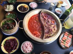 -王婆乔鲜鱼自助火锅(蜀汉路店)