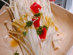 培根金针菇卷-新石器烤肉(百联川沙店)