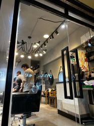 -G.O.T salon