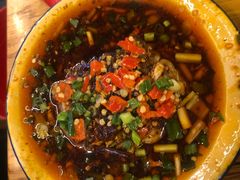 -拈签一笑黄牛肉辣卤串串