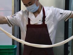 -马德元纯汤牛肉面(太奥广场店)