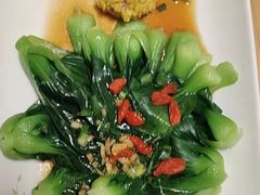 -鲸育宝宝月嫂(徐汇店)