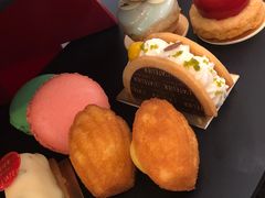-Salon de The de Joel Robuchon(外滩18号店)