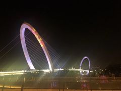 -南京眼步行桥