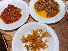 -富正毅三下锅·湘西韵味(天门山索道店)