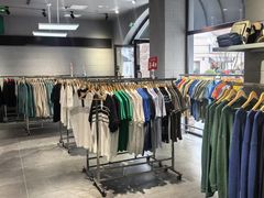 -斯普瑞斯奥特莱斯