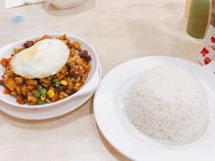 干免治牛肉饭-喜莲咖啡