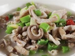 青椒焖肚条-珍藏湘约(科技园店)