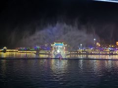 -淄博花灯齐彩城