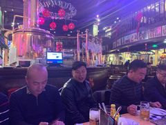 -皇冠自酿啤酒坊(中国红街5号楼店)