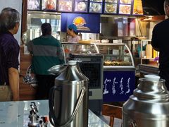 -敖特尔布里亚特美食坊(世纪花苑店)
