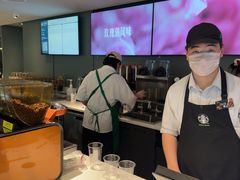 -星巴克(浦东机场T2到达店)