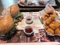 -The Habit Burger Grill 哈比特汉堡(复兴soho店)