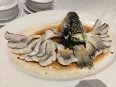 榄角肉崧蒸鲈鱼-稻香酒家·35年老字号(侨光店)