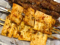 -马路牙子地桌烤肉(工体店)
