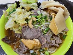 襄阳牛肉面-北大学一食堂