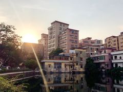 -壹零贰小馆(桂城石啃店)