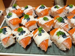 -昆明华邑酒店-鲜艳全日餐厅