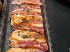 -山川小町·极番烧肉(新地假日广场店)