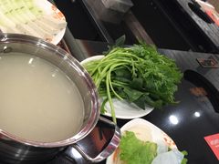 -呷哺呷哺(黄骅华贸商业广场店)