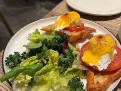 -Common Table · Brunch & Coffee