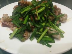 酱爆八爪-四海鲜渔家菜(黄金海岸店)