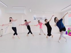 -佑宁舞蹈工作室