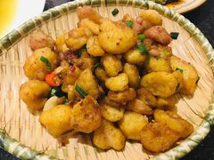 -万重锦·人文川菜馆(骡马市店)