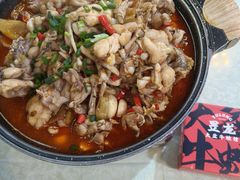 -昱龙大盆牛蛙馆(三兴街总店)