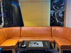 -蓝尊量贩(黄河路店)