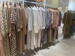 -Max Mara(王府井奥莱·香江小镇店)
