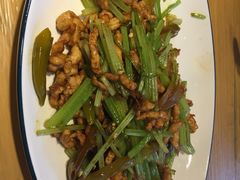 -钟记家菜(红专南路店)