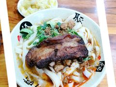 -任记七中刀削面(总店)