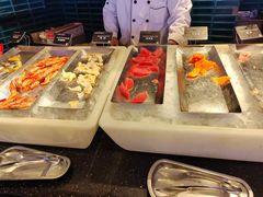 -东方明珠·空中旋转餐厅